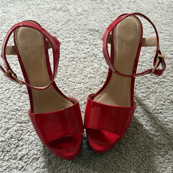 Mercanti Fiorentini Red Heels - Picture 12 of 12